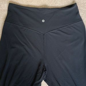 LIKE NEW! Lululemon Align Crop